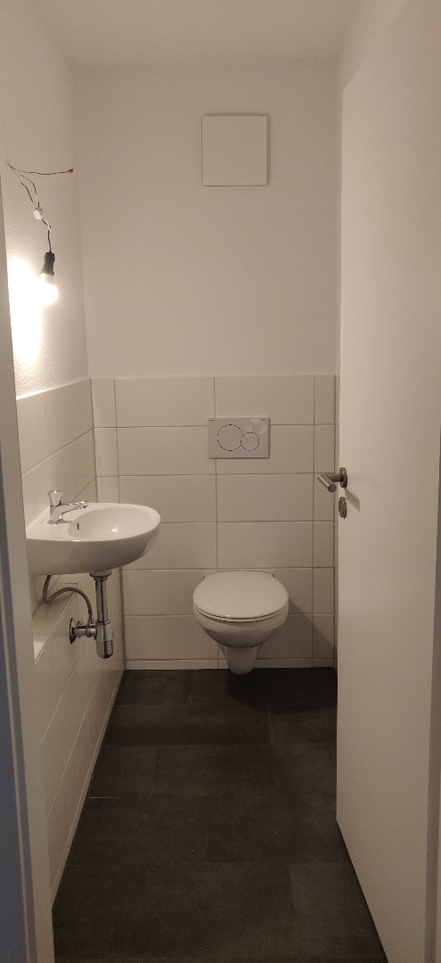Großzügige 4-Zimmer-Wohnung mit Terrasse! - Foto 2