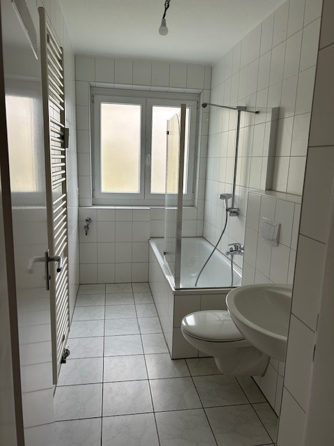Einladende 3-Zimmer Wohnung mit Balkon! - OHNE Stellplatz - Foto 2
