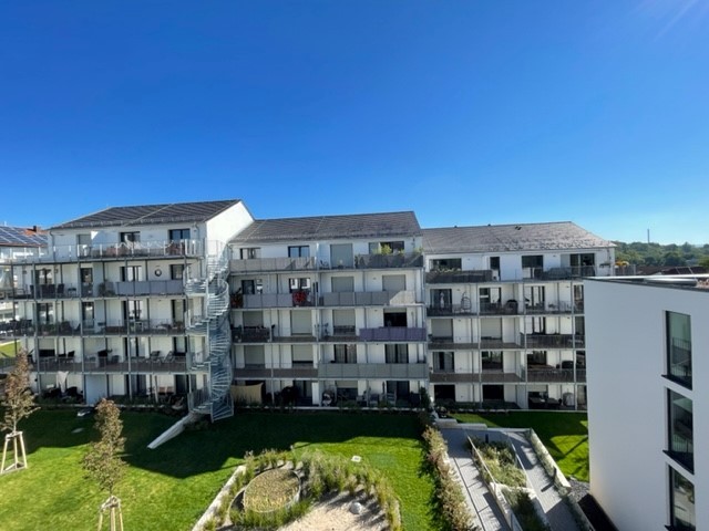 Stilvolles Wohnen: Moderne 2-Zimmer-Wohnung in der Weimarer Straße! - Photo 2