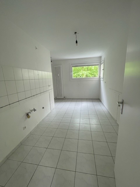 Schöne 4-Zimmer Wohnung am Zollberg mit Balkon - Photo 3