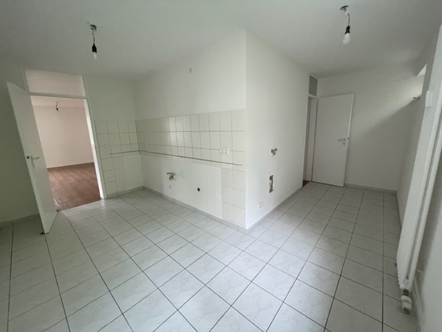 Schöne 4-Zimmer Wohnung am Zollberg mit Balkon - Photo 2