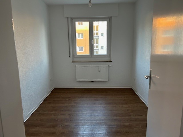 Einladende 3-Zimmer Wohnung mit Balkon! - OHNE Stellplatz - Foto 2