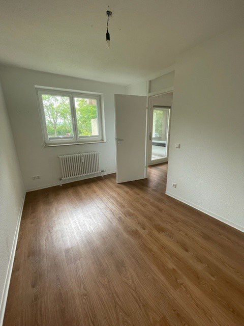 Schöne 4-Zimmer Wohnung am Zollberg mit Balkon - Foto 1