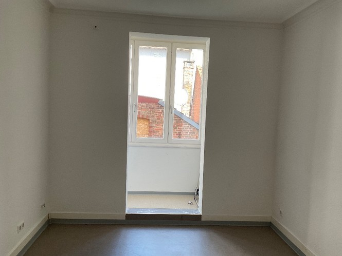 Altbau 2-Zimmer-Wohnung mitten in Esslingen! - Photo 1