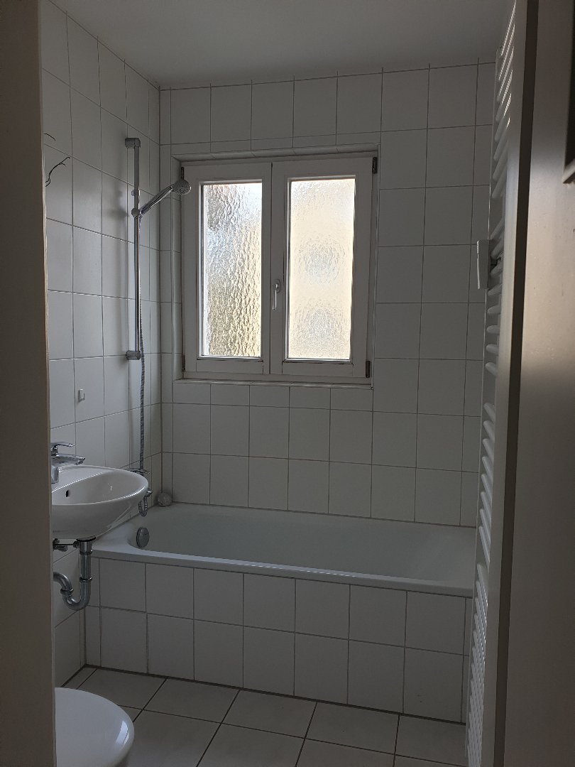 Gemütliche 2-Zimmer Wohnung mit Balkon in Hohenkreuz - Photo 1